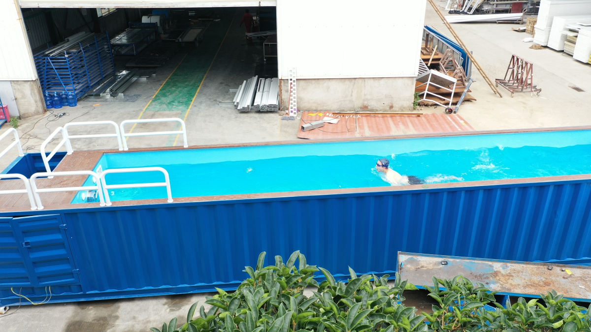 外贸集装箱泳池
