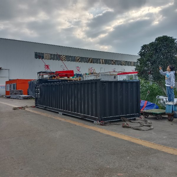 外贸集装箱泳池