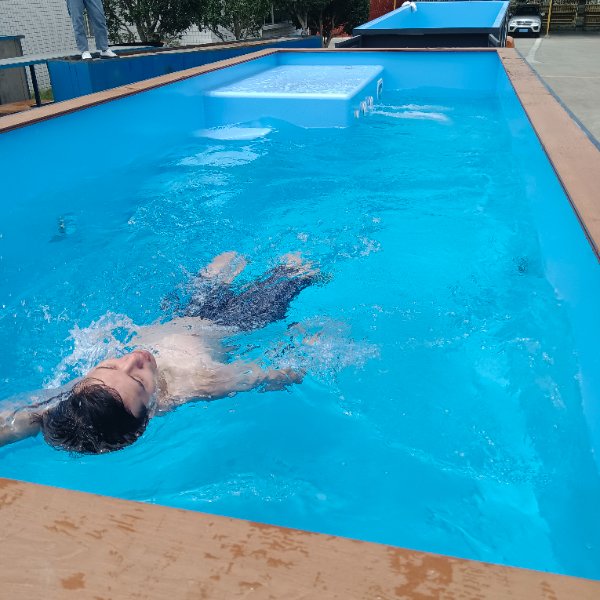 外贸集装箱泳池