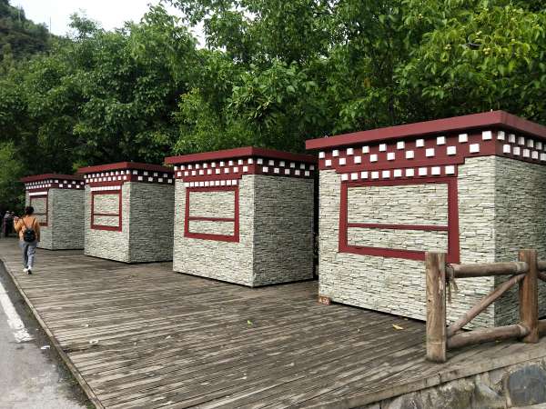 马尔康卓克基藏式售货亭