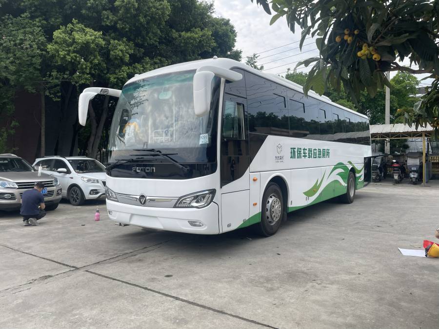 大巴车移动厕所