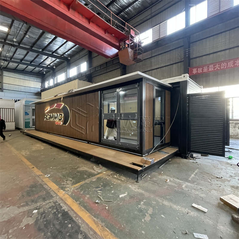 拓展式移动住房