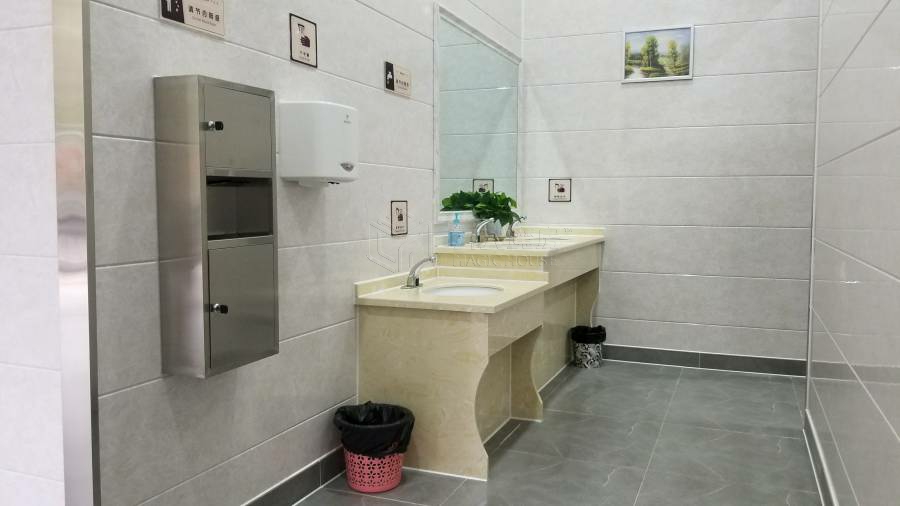 装配式仿古公厕